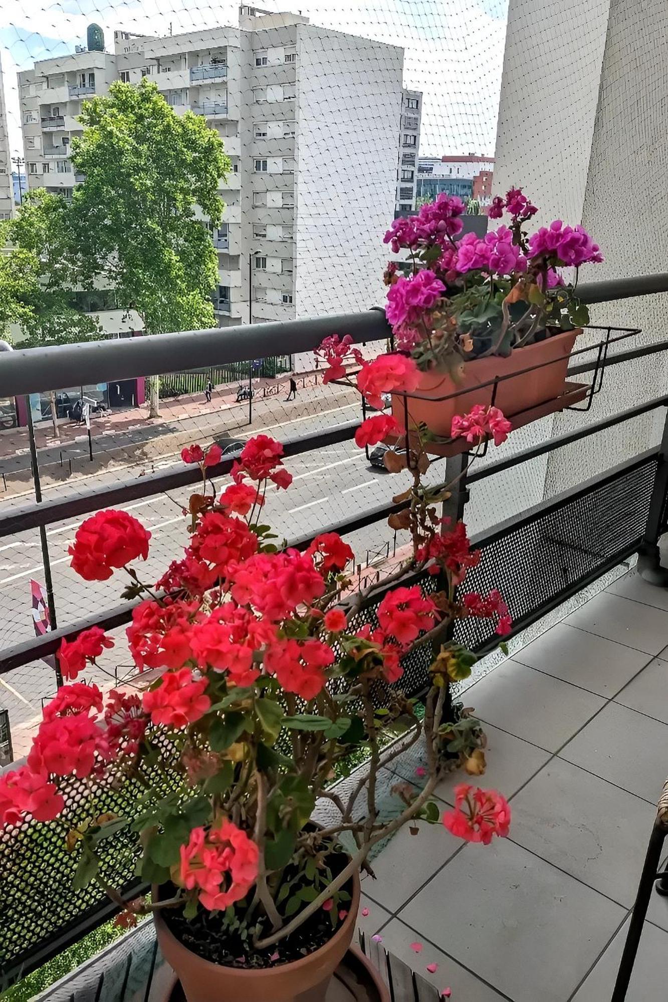 Levallois-Perret -Porte De Paris ภายนอก รูปภาพ